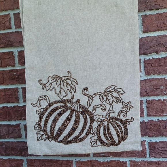 NICOLE MILLER HOME PUMKIN SEQUENCE TABLE RUNNER NWT 14" X 72" - Picture 13 of 16